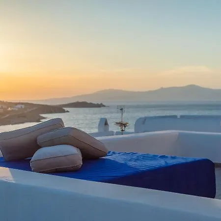 The Corfos Hills House *