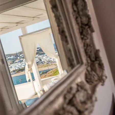 The Corfos Hills House *